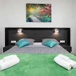 度假居 Beautiful In With Wifi *