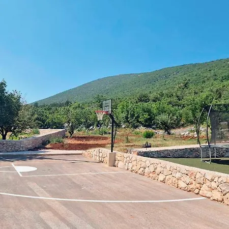 Stunning In With Private Swimming Pool, Be Inside Or Outside Holiday home Slivno (Split-Dalmatia)