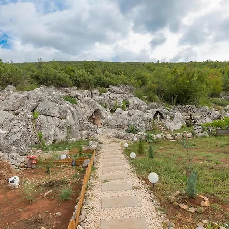 度假居 Beautiful In With Wifi Slivno (Split-Dalmatia)